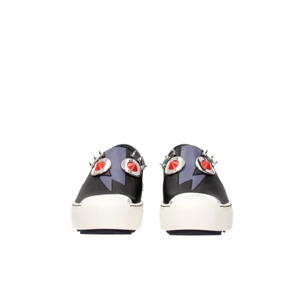 Fendi Faces Studded Leather Skate Sneakers Shoes EUC size 9/40 IN BOX Black